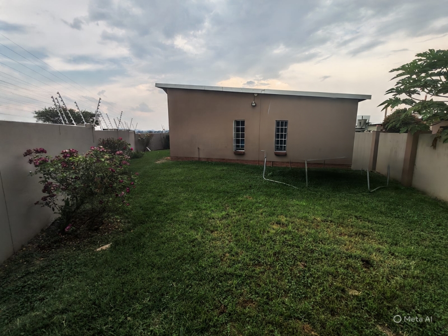 3 Bedroom Property for Sale in Waterval East North West